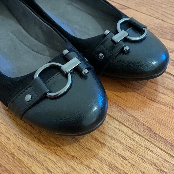 A2 by Aerosoles black women’s flats - Picture 2 of 2